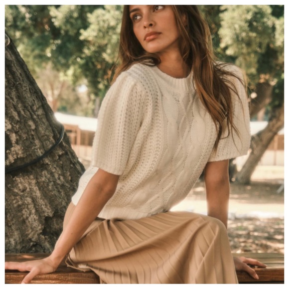 40 Boho Puff Short Sleeve Cable Sweater Top - Picture 1 of 3